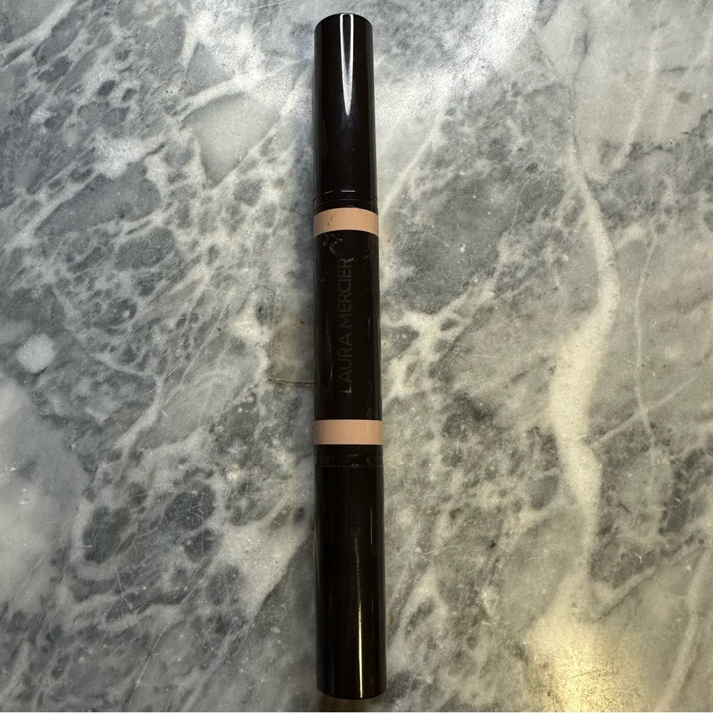 Laura Mercier Secret Camouflage‎ Brighten and Correct Duo
